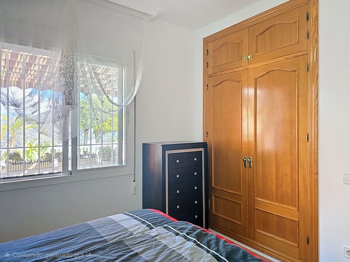 Chalet de 3 habitaciones en Arenas en venta con piscina garaje - 549.000 € (Ref: 9363436)