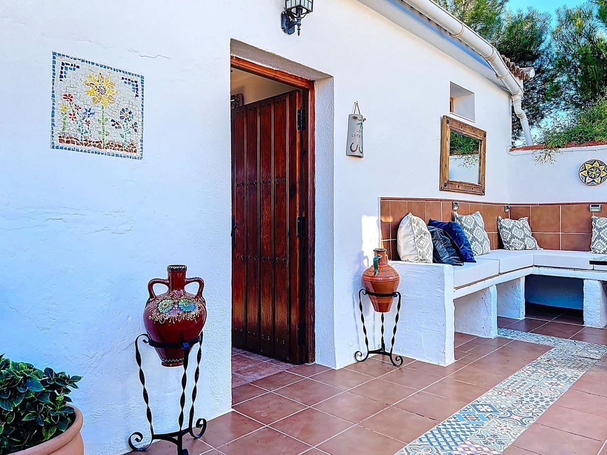 4 chambre Finca/Maison de Campagne à vendre à Villanueva de Tapia avec piscine garage - 395 000 € (Ref: 9372174)