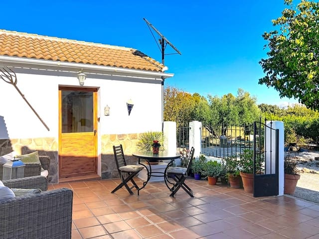 4 quarto Quinta/Casa Rural para venda em Villanueva de Tapia com piscina garagem - 395 000 € (Ref: 9372174)