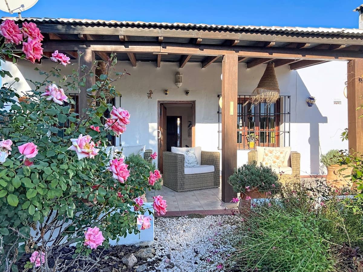 4 chambre Finca/Maison de Campagne à vendre à Villanueva de Tapia avec piscine garage - 395 000 € (Ref: 9372174)