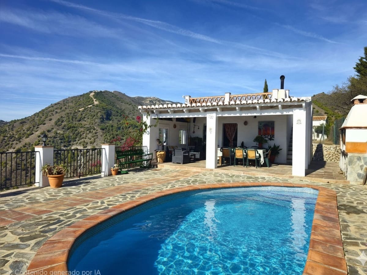 2 bedroom Finca/Country House for sale in Frigiliana with pool garage - € 339,000 (Ref: 9382016)