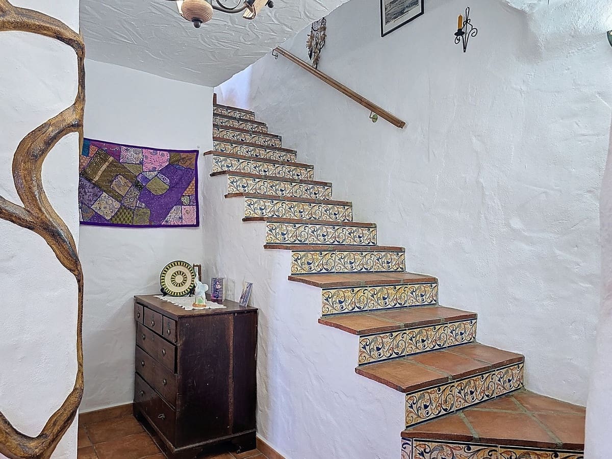 2 bedroom Finca/Country House for sale in Frigiliana with pool garage - € 339,000 (Ref: 9382016)
