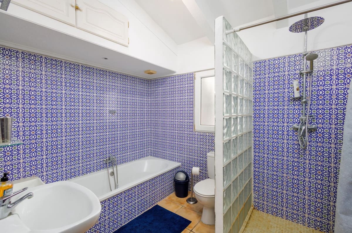 2 slaapkamer Finca/Landhuis te koop in Canillas de Aceituno met zwembad garage - € 295.000 (Ref: 9388712)