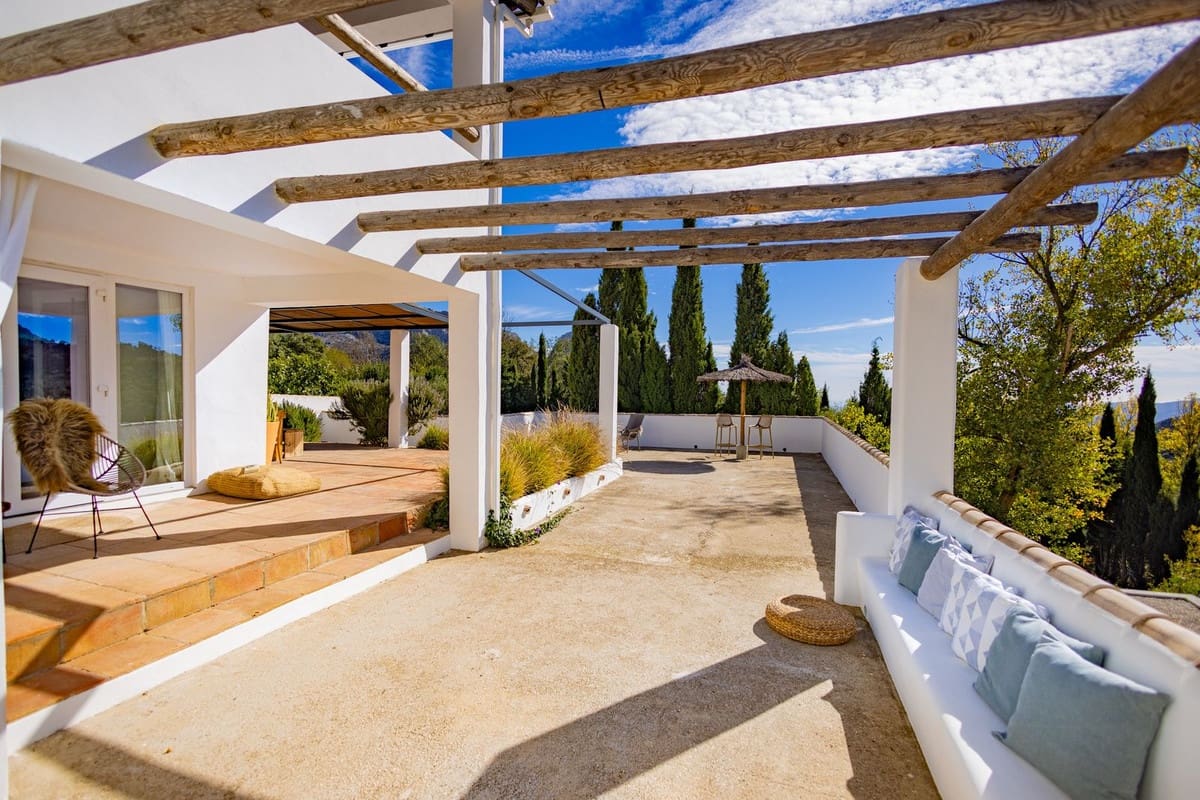 6 soverom Finca/Herregård til salgs i Colmenar med svømmebasseng garasje - € 1 250 000 (Ref: 9394267)