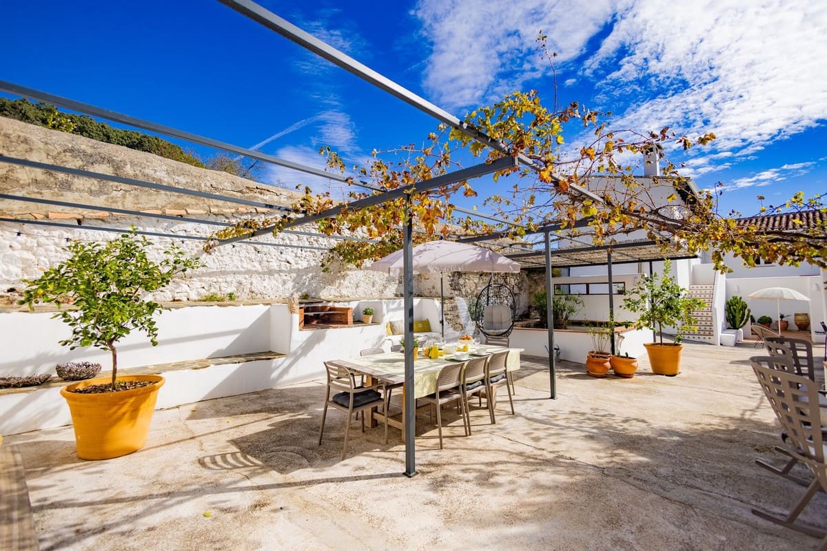 6 soverom Finca/Herregård til salgs i Colmenar med svømmebasseng garasje - € 1 250 000 (Ref: 9394267)