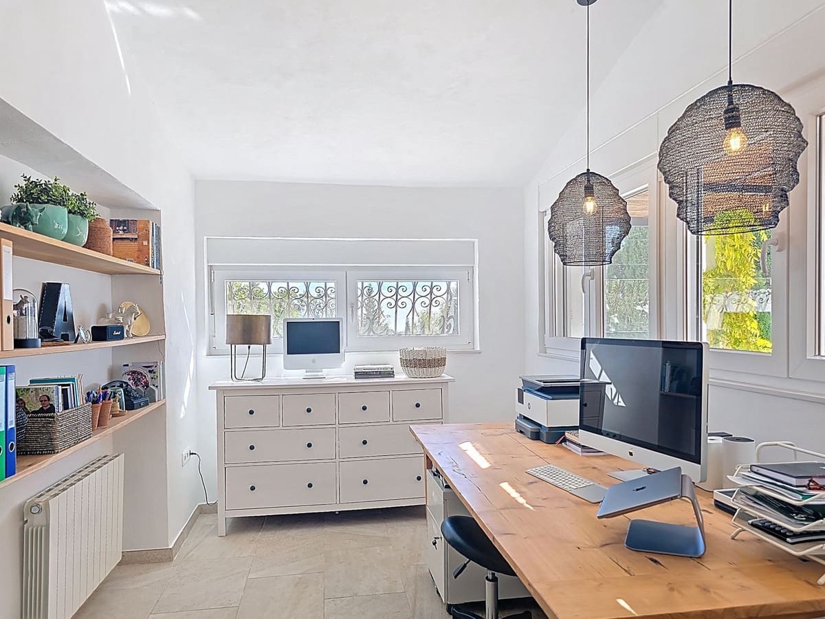 6 soverom Finca/Herregård til salgs i Colmenar med svømmebasseng garasje - € 1 250 000 (Ref: 9394267)