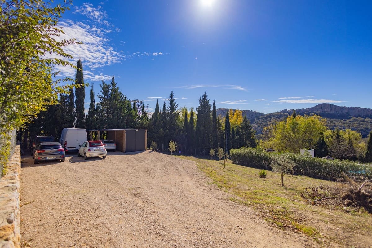 6 soverom Finca/Herregård til salgs i Colmenar med svømmebasseng garasje - € 1 250 000 (Ref: 9394267)