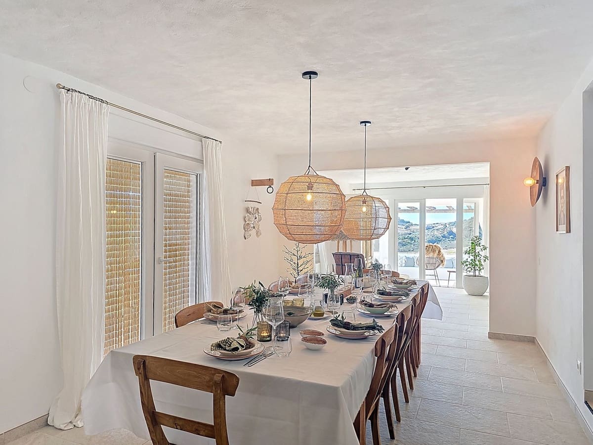 6 soveværelse Finca/Landehus til salg i Colmenar med swimmingpool garage - € 1.250.000 (Ref: 9394267)