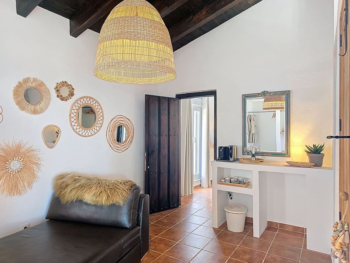 6 soveværelse Finca/Landehus til salg i Colmenar med swimmingpool garage - € 1.250.000 (Ref: 9394267)