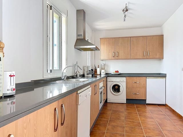 3 sovrum Villa till salu i Canillas de Aceituno - 345 000 € (Ref: 9397990)