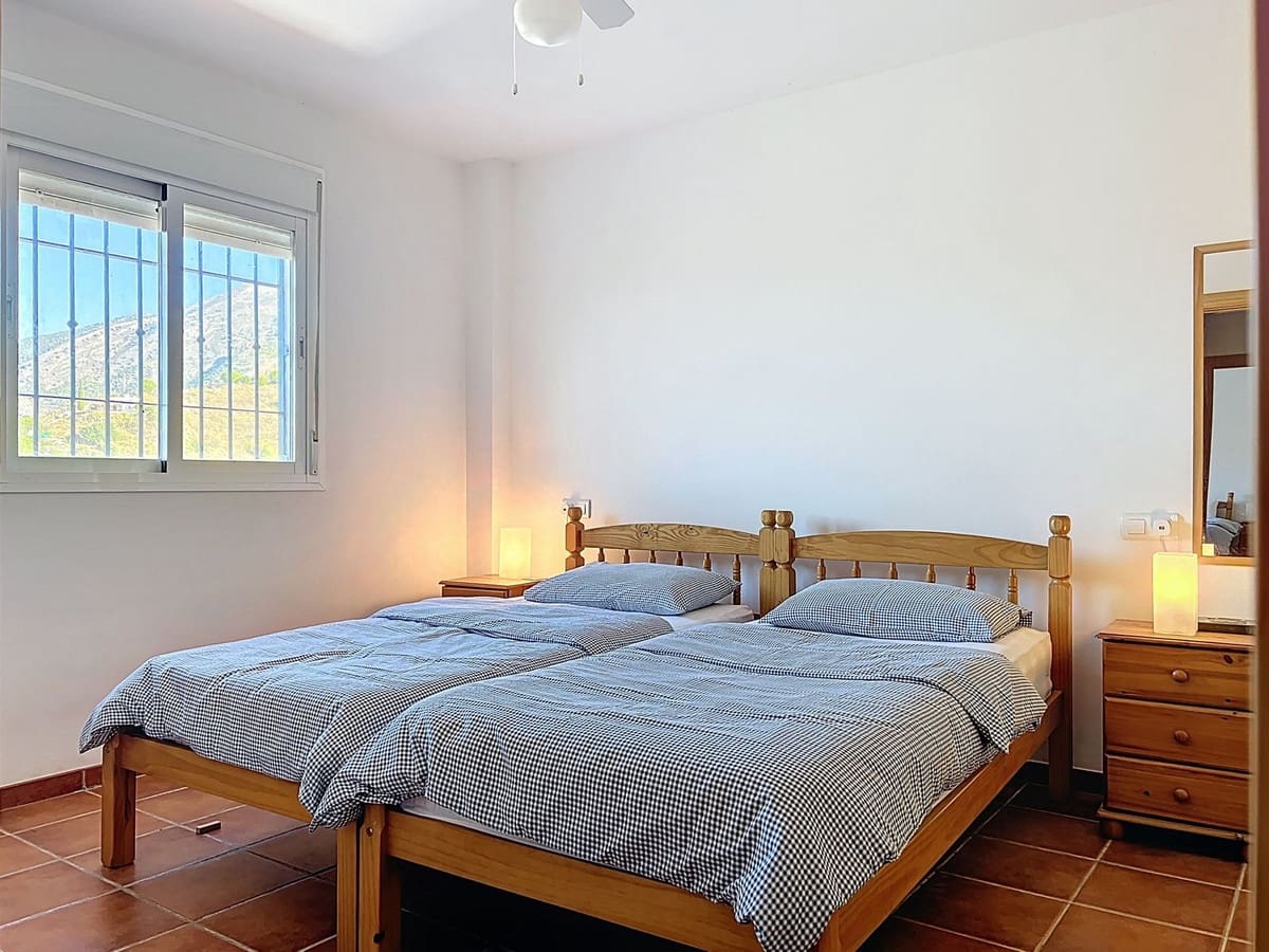 3 sovrum Villa till salu i Canillas de Aceituno - 345 000 € (Ref: 9397990)