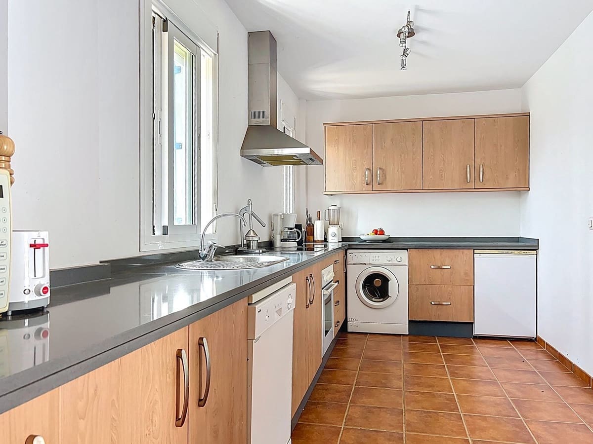 3 sypialnia Willa na sprzedaż w Canillas de Aceituno - 345 000 € (Ref: 9397990)