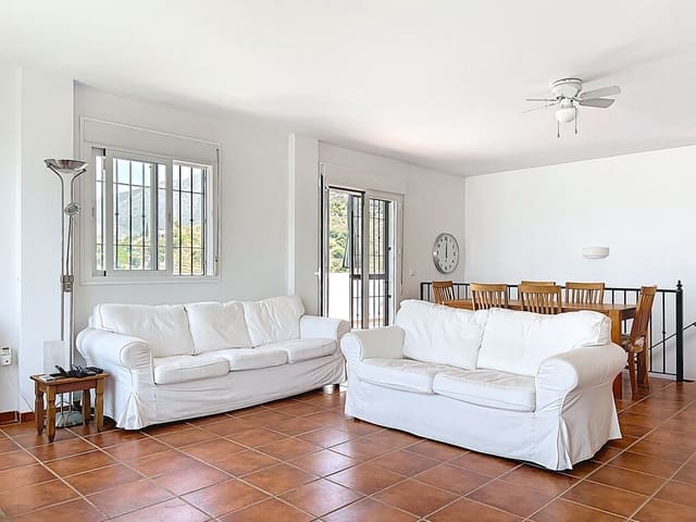 3 sypialnia Willa na sprzedaż w Canillas de Aceituno - 345 000 € (Ref: 9397990)