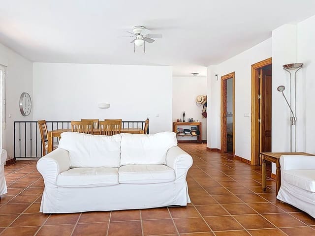 3 sypialnia Willa na sprzedaż w Canillas de Aceituno - 345 000 € (Ref: 9397990)