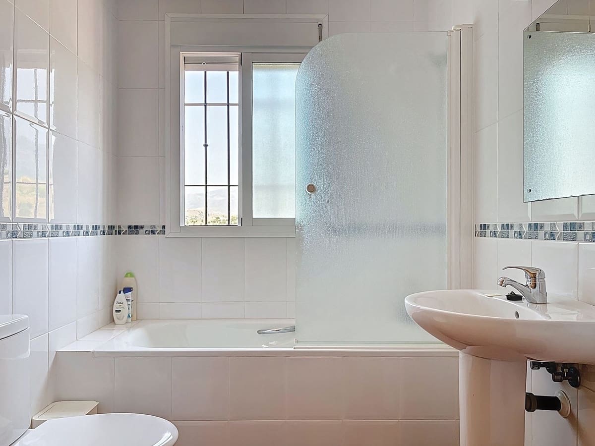 3 sypialnia Willa na sprzedaż w Canillas de Aceituno - 345 000 € (Ref: 9397990)