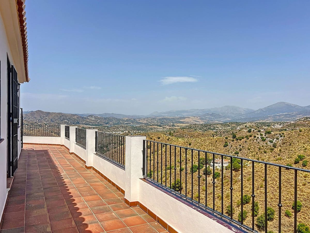 3 sypialnia Willa na sprzedaż w Canillas de Aceituno - 345 000 € (Ref: 9397990)