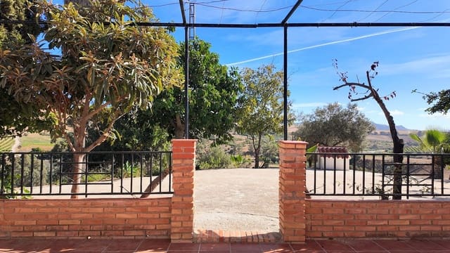 3 slaapkamer Villa te koop in Pizarra met zwembad garage - € 580.000 (Ref: 9398770)