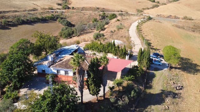 3 chambre Villa/Maison à vendre à Pizarra avec piscine garage - 580 000 € (Ref: 9398770)