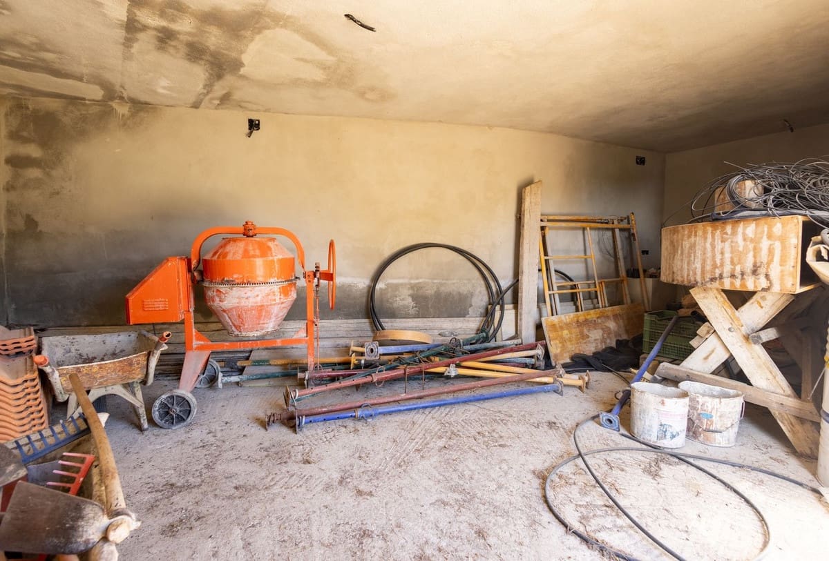 7 soveværelse Villa til salg i Velez de Benaudalla med garage - € 995.000 (Ref: 9400150)