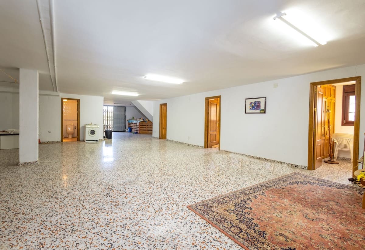 7 soveværelse Villa til salg i Velez de Benaudalla med garage - € 995.000 (Ref: 9400150)