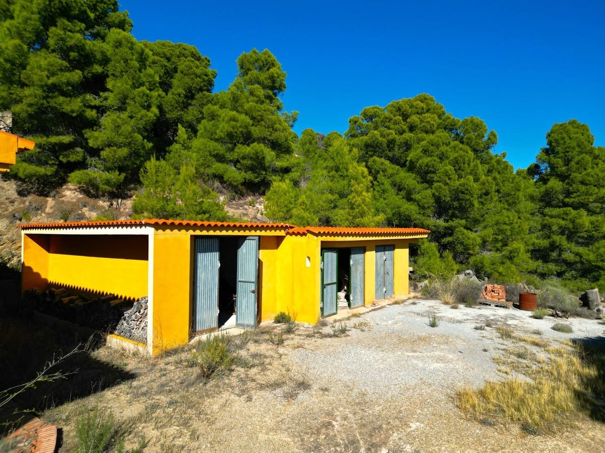 7 soveværelse Villa til salg i Velez de Benaudalla med garage - € 995.000 (Ref: 9400150)