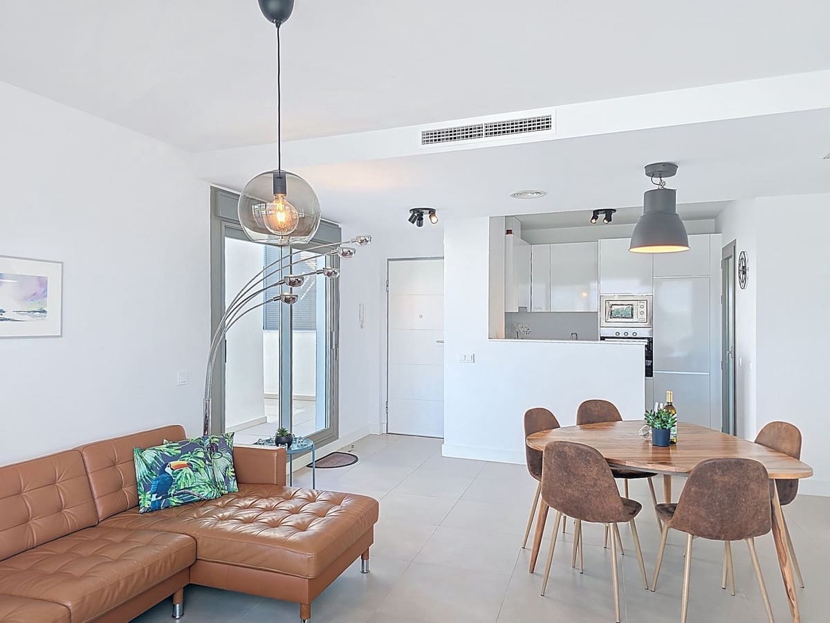 2 soveværelse Penthouse til salg i Caleta de Velez med swimmingpool garage - € 489.000 (Ref: 9413465)