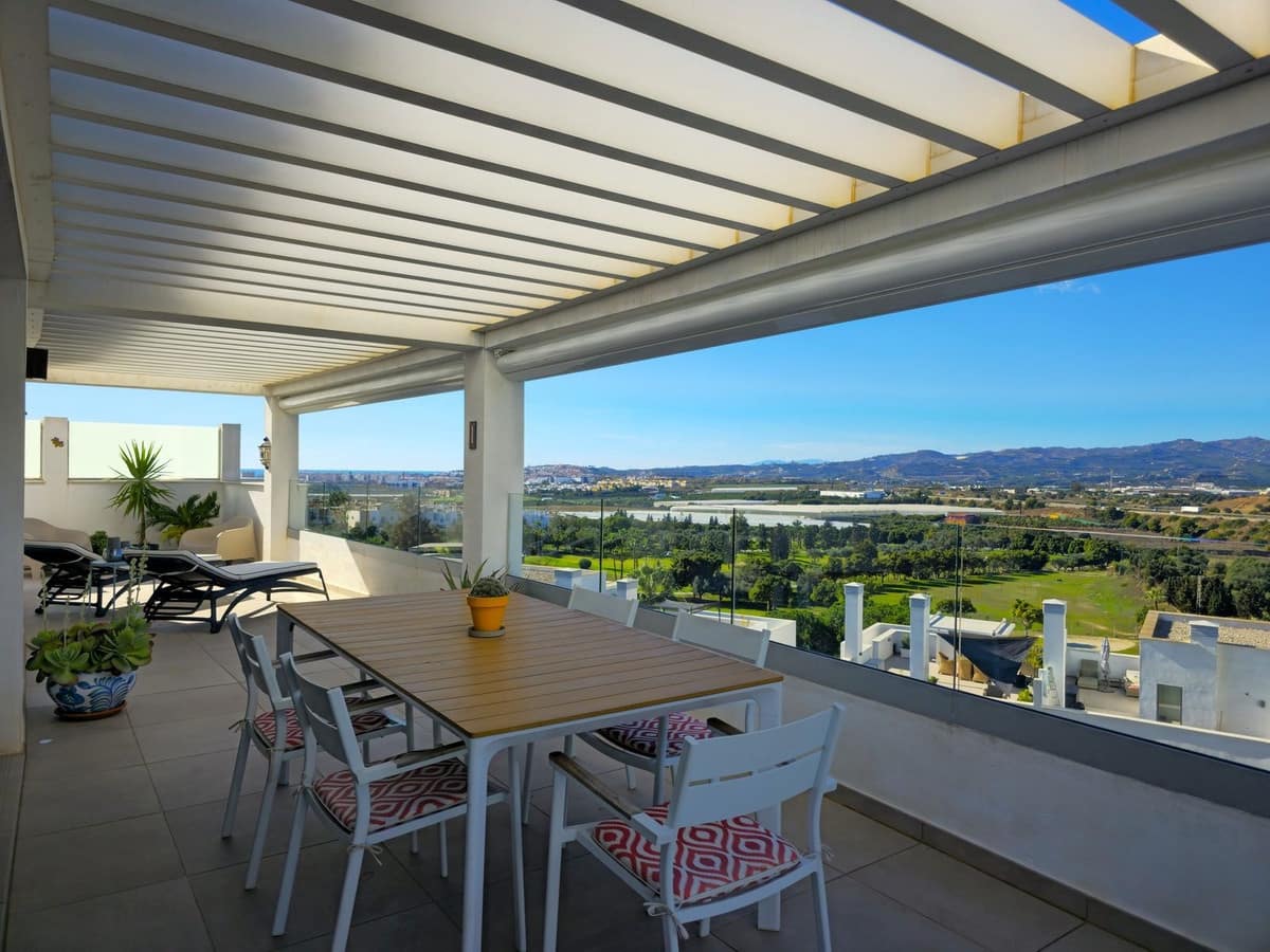 2 soveværelse Penthouse til salg i Caleta de Velez med swimmingpool garage - € 489.000 (Ref: 9413465)