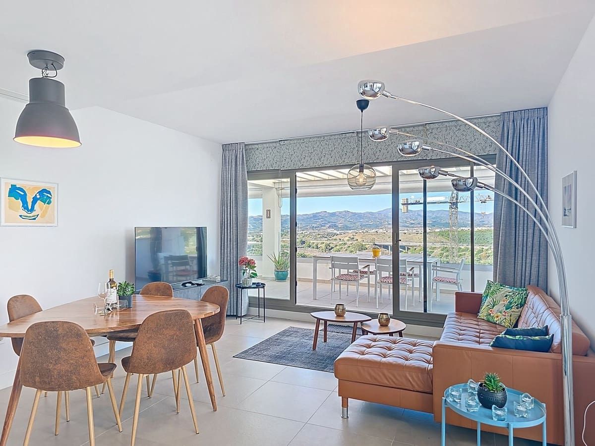 2 chambre Penthouse à vendre à Caleta de Velez avec piscine garage - 489 000 € (Ref: 9413465)