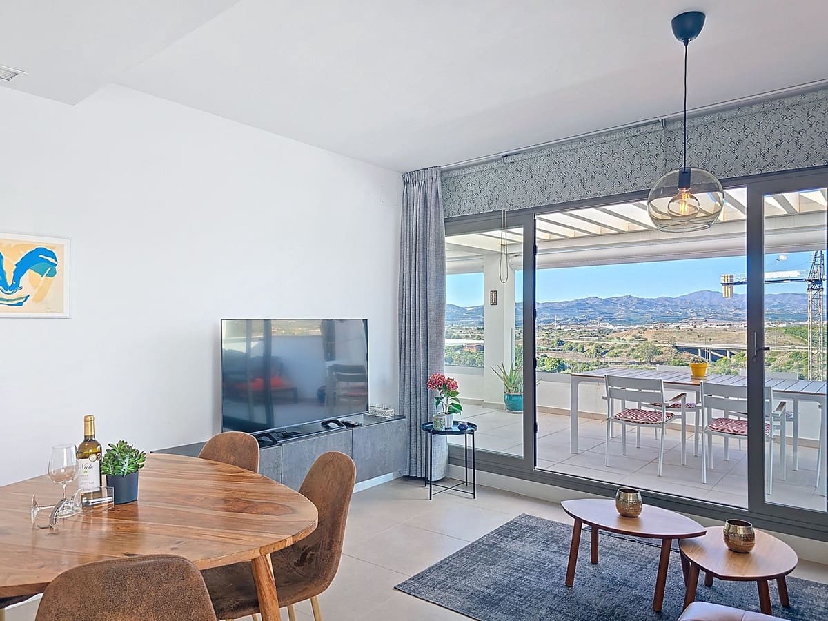 2 chambre Penthouse à vendre à Caleta de Velez avec piscine garage - 489 000 € (Ref: 9413465)