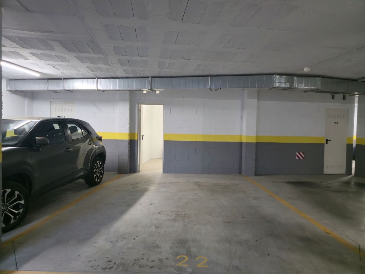 2 chambre Penthouse à vendre à Caleta de Velez avec piscine garage - 489 000 € (Ref: 9413465)