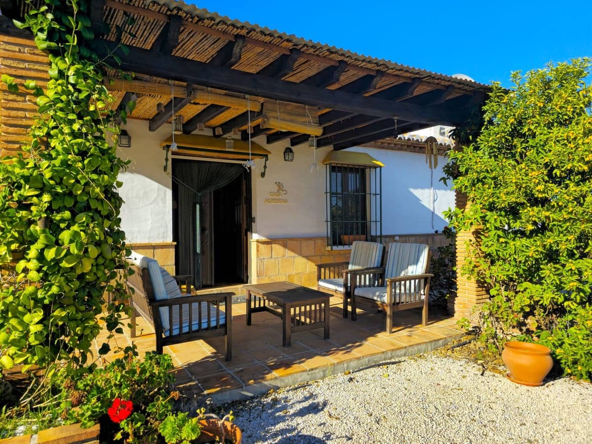 3 quarto Moradia para venda em El Borge com piscina garagem - 345 000 € (Ref: 9420040)