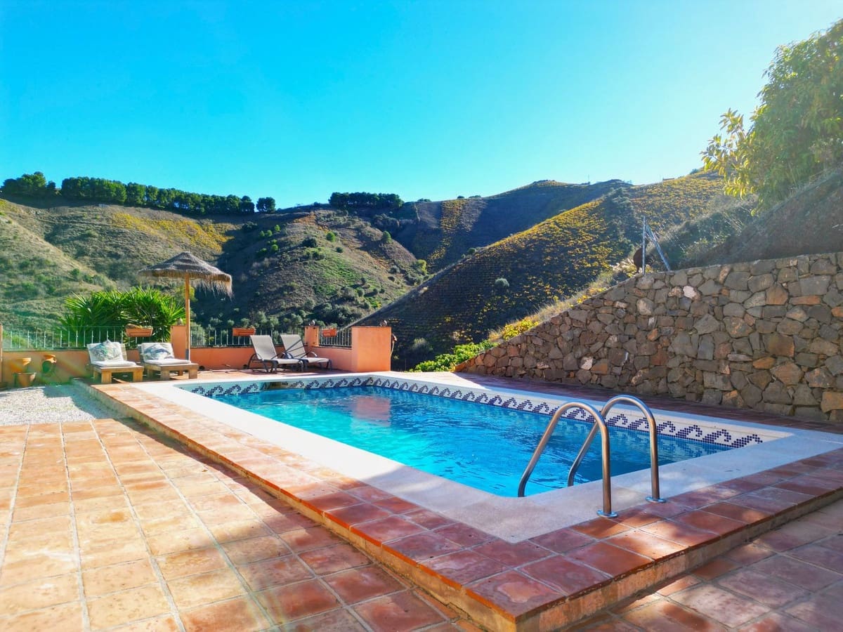 3 sovrum Villa till salu i El Borge med pool garage - 345 000 € (Ref: 9420040)