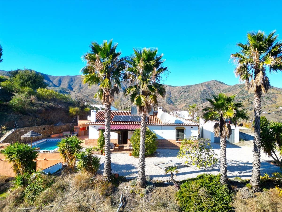 3 sovrum Villa till salu i El Borge med pool garage - 345 000 € (Ref: 9420040)