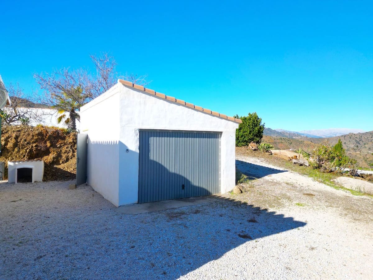 3 sovrum Villa till salu i El Borge med pool garage - 345 000 € (Ref: 9420040)