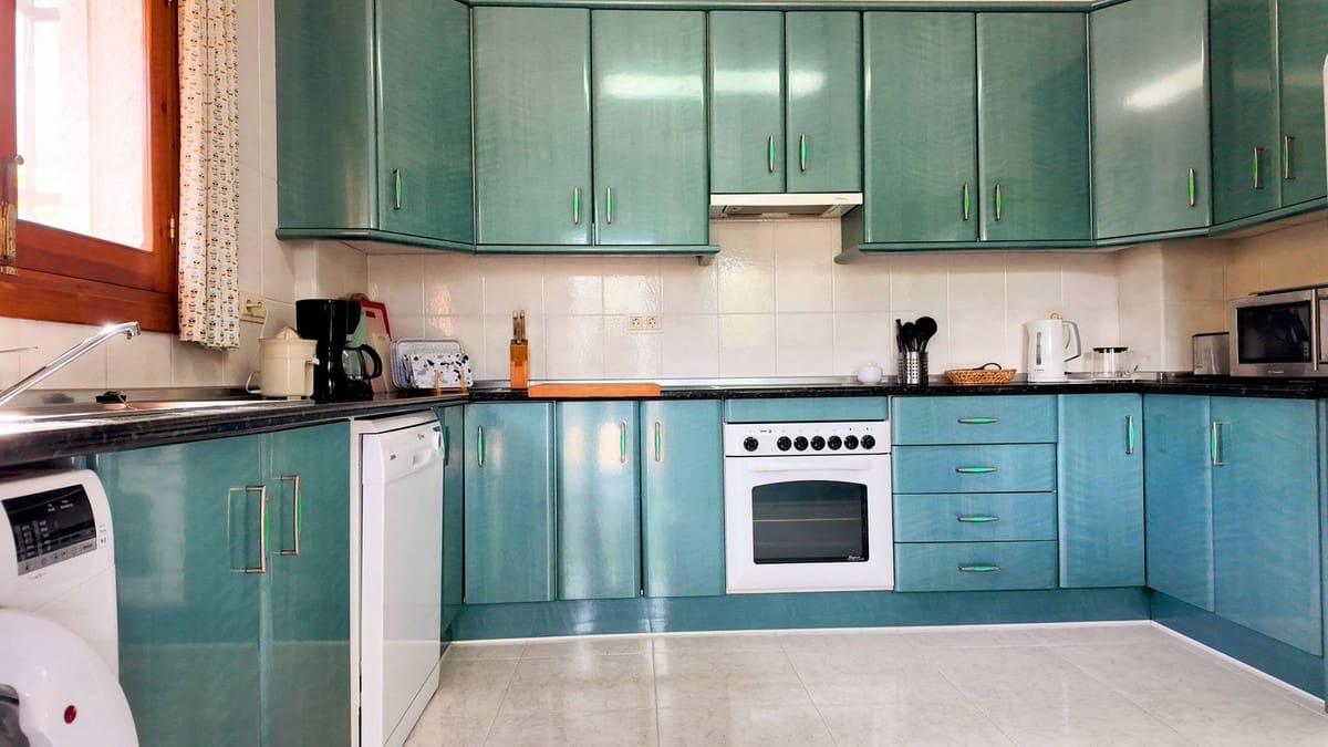 2 soverom Villa til salgs i Almogia med svømmebasseng garasje - € 320 000 (Ref: 9436302)