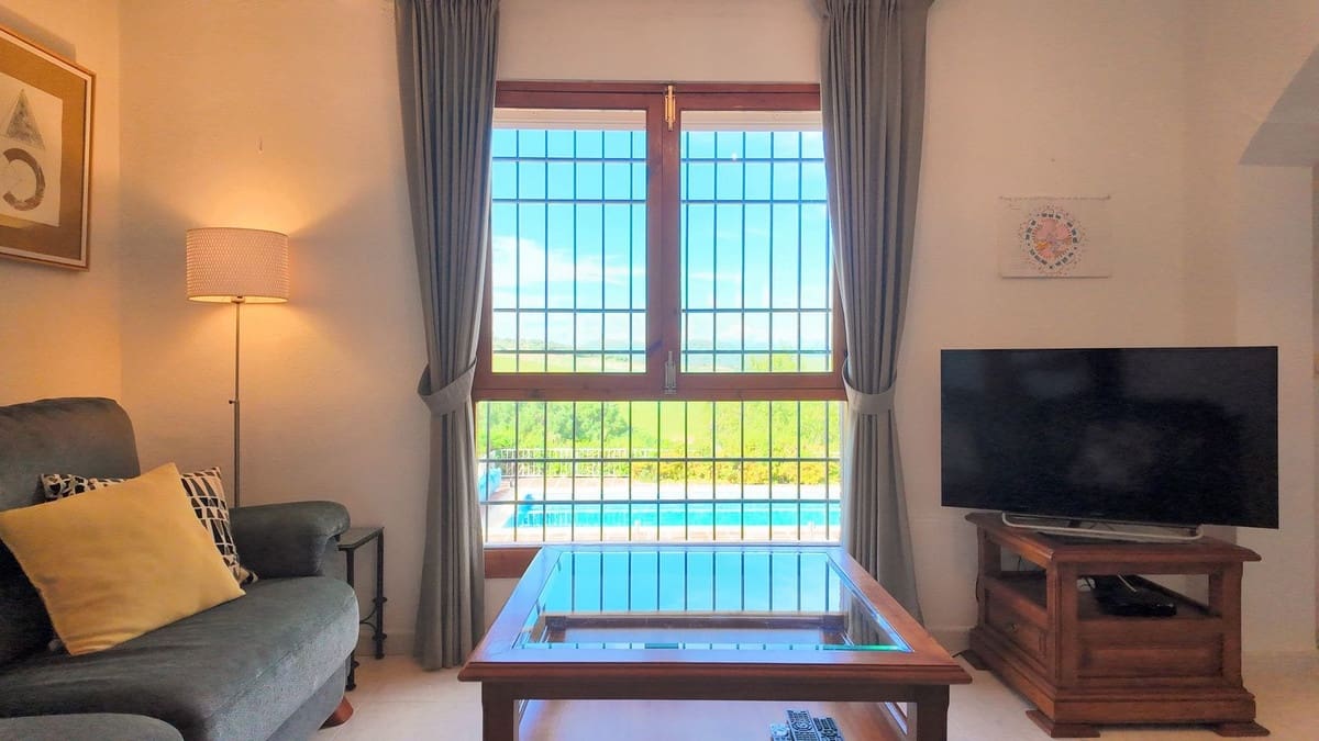 2 soverom Villa til salgs i Almogia med svømmebasseng garasje - € 320 000 (Ref: 9436302)