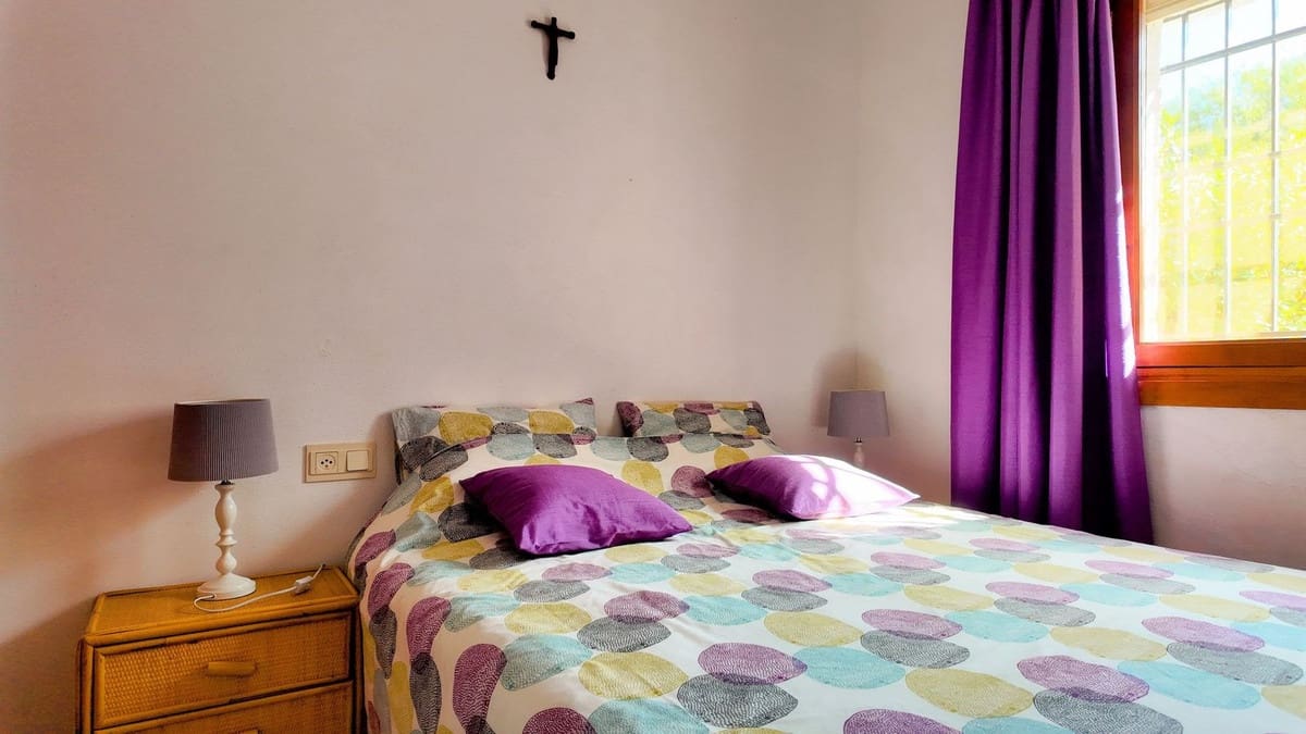 2 soverom Villa til salgs i Almogia med svømmebasseng garasje - € 320 000 (Ref: 9436302)