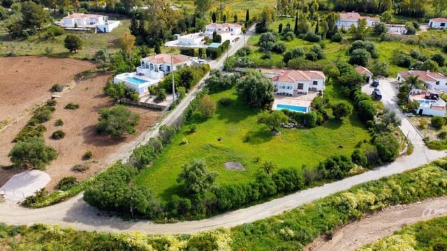 2 sypialnia Willa na sprzedaż w Almogía z basenem garażem - 320 000 € (Ref: 9436302)