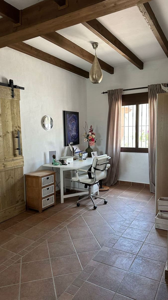 3 quarto Moradia para venda em Alora com piscina garagem - 379 000 € (Ref: 9439006)