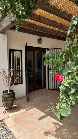 3 sovrum Villa till salu i Alora med pool garage - 379 000 € (Ref: 9439006)