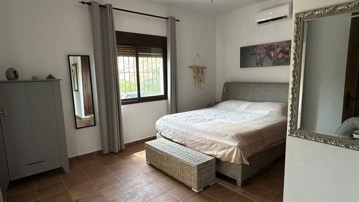 3 quarto Moradia para venda em Alora com piscina garagem - 379 000 € (Ref: 9439006)