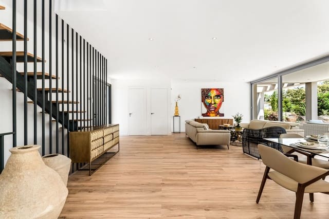 5 chambre Villa/Maison à vendre à Marbella avec piscine - 2 950 000 € (Ref: 9443652)