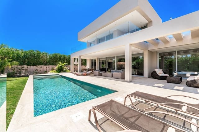 5 Zimmer Villa zu verkaufen in Marbella mit Pool - 2.950.000 € (Ref: 9443652)