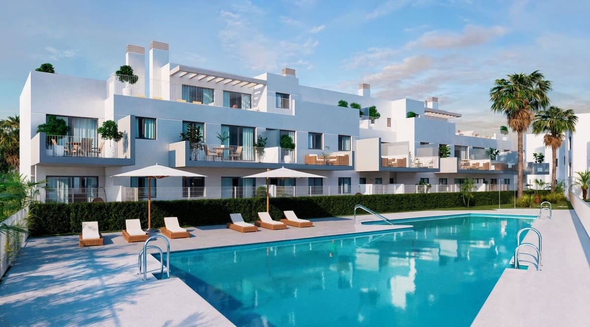 3 sovrum Lägenhet till salu i Caleta de Velez med pool garage - 336 490 € (Ref: 9449940)