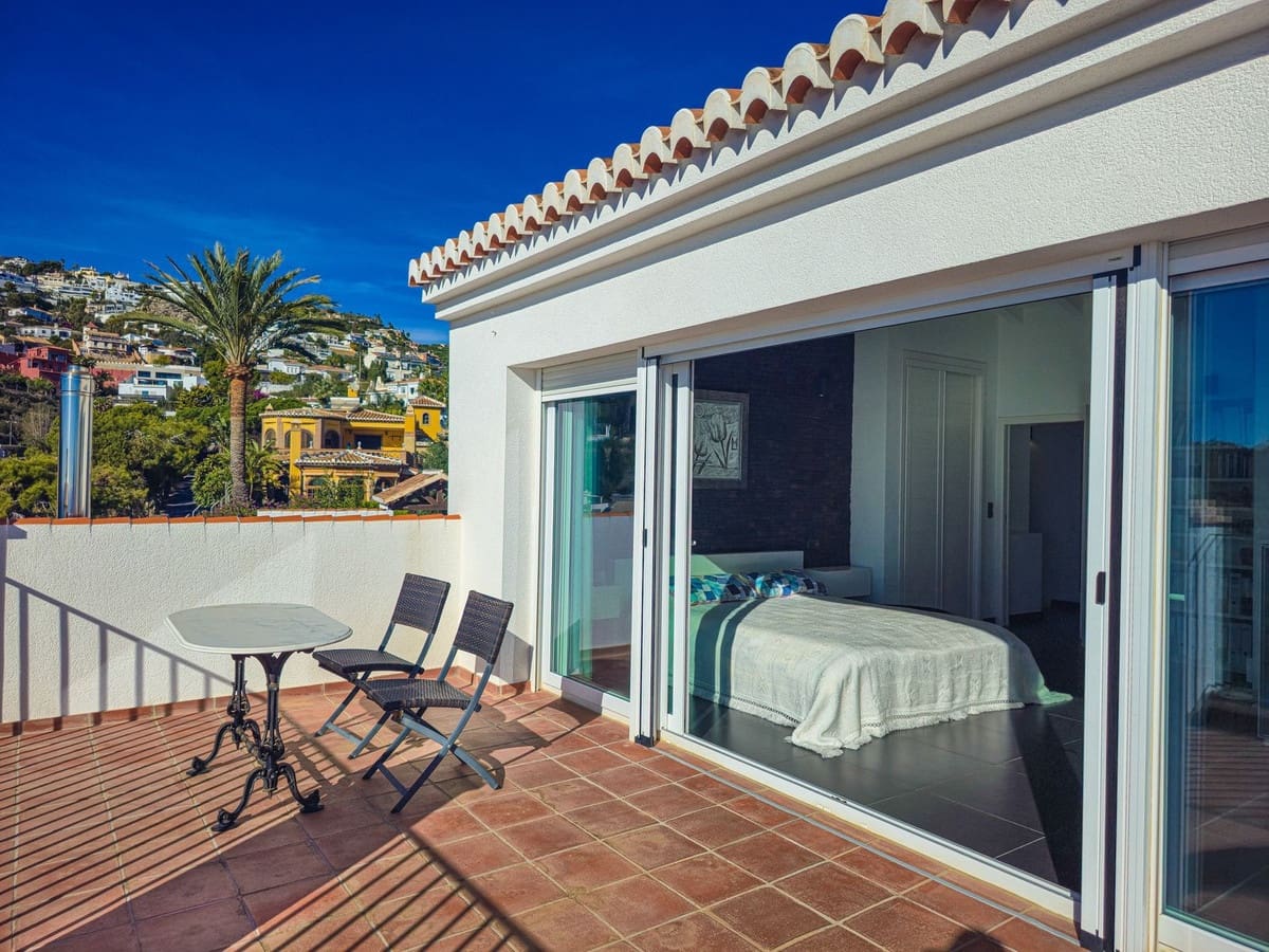 4 sovrum Villa till salu i Salobrena med pool garage - 879 000 € (Ref: 9450865)