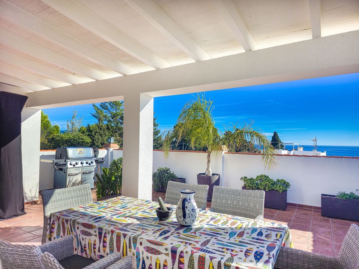 4 sovrum Villa till salu i Salobrena med pool garage - 879 000 € (Ref: 9450865)