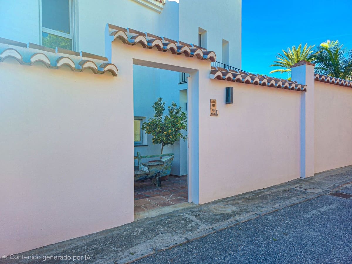 4 sovrum Villa till salu i Salobrena med pool garage - 879 000 € (Ref: 9450865)