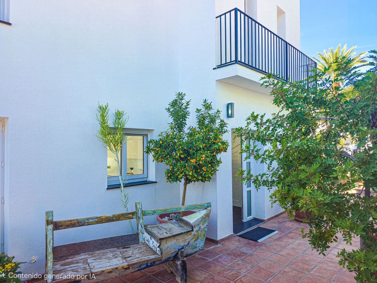 4 sovrum Villa till salu i Salobrena med pool garage - 879 000 € (Ref: 9450865)