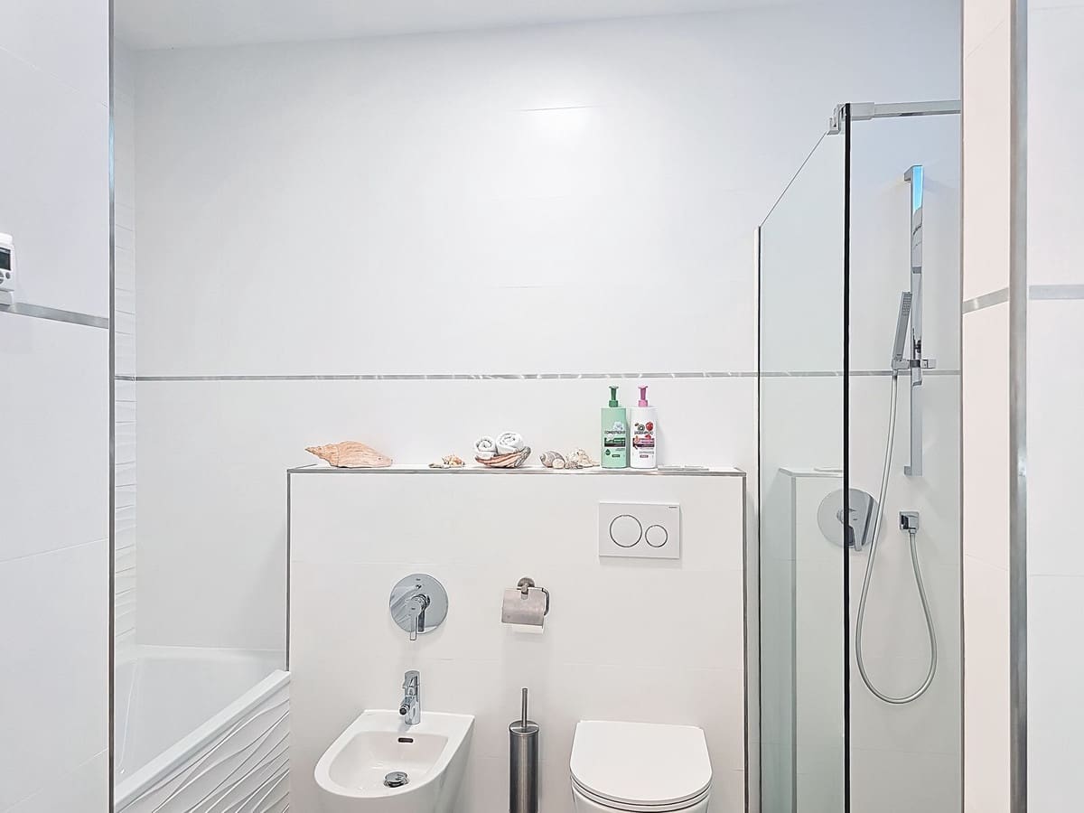 4 sypialnia Willa na sprzedaż w Salobrena z basenem garażem - 879 000 € (Ref: 9450865)