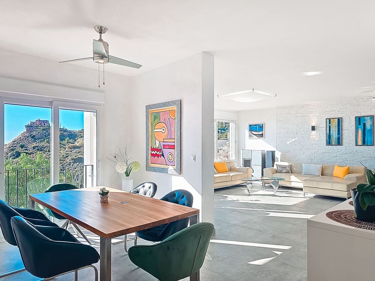 4 sypialnia Willa na sprzedaż w Salobrena z basenem garażem - 879 000 € (Ref: 9450865)